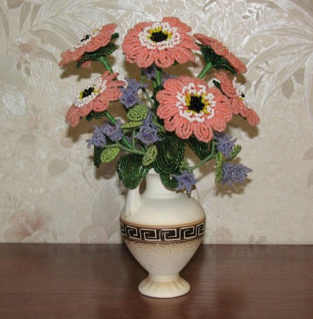Букет цветов из бисера
