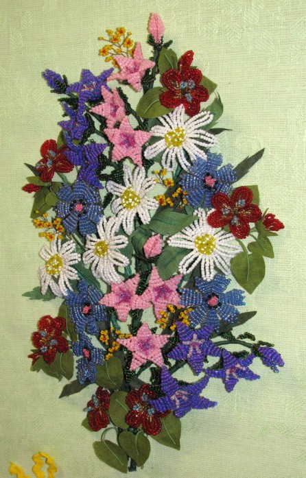 Панно из бисера Полевые цветы